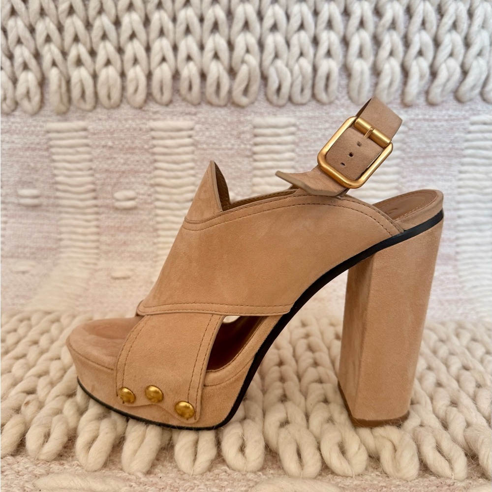 Chloe Tan Block Heel Sandals